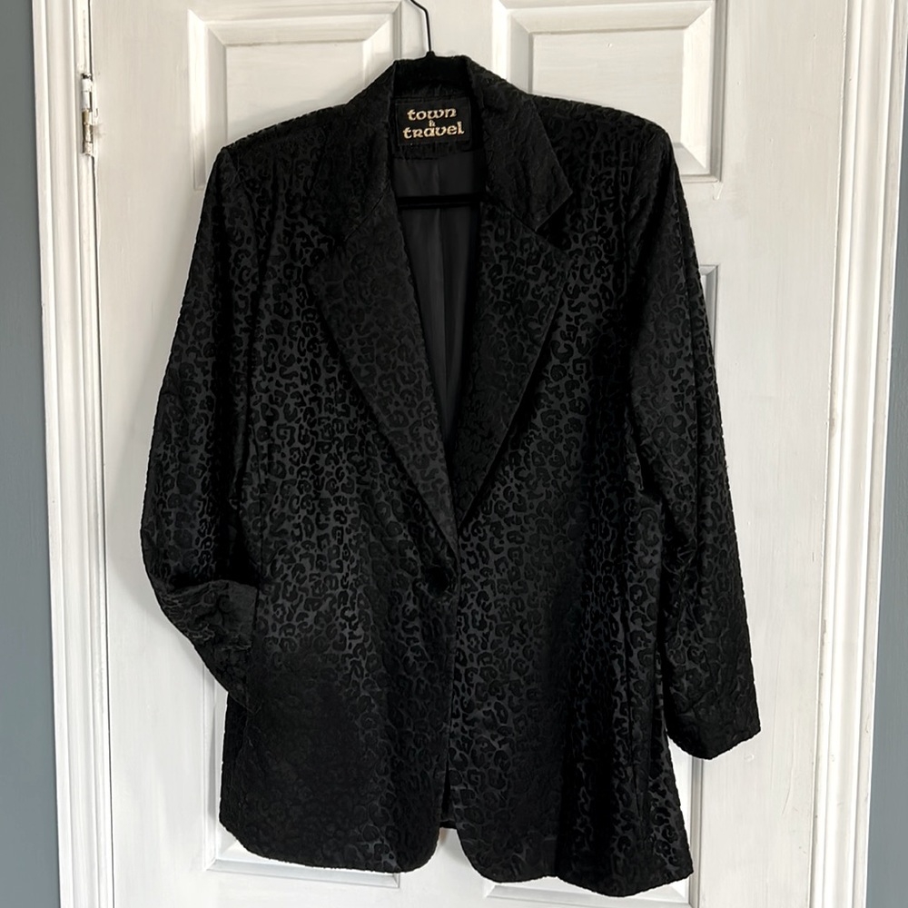 Vintage black satin velvet flocked leopard print blazer